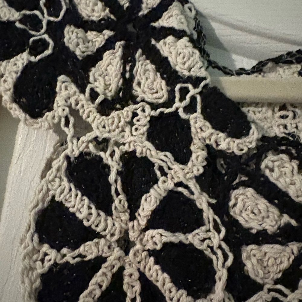 NWOT never worn 2 OSFM crotchet POL tops - Picture 5 of 14